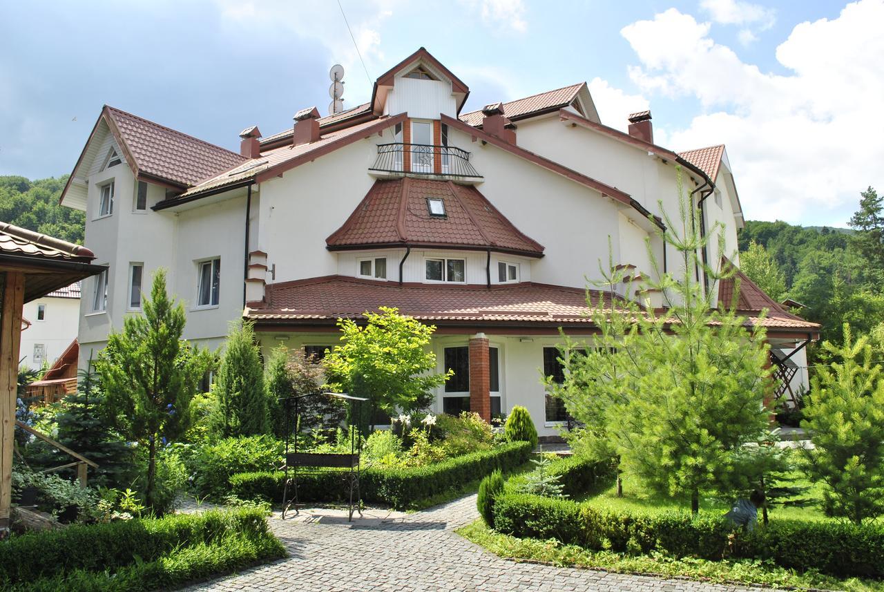 Hotel Radiola Jaremče Esterno foto