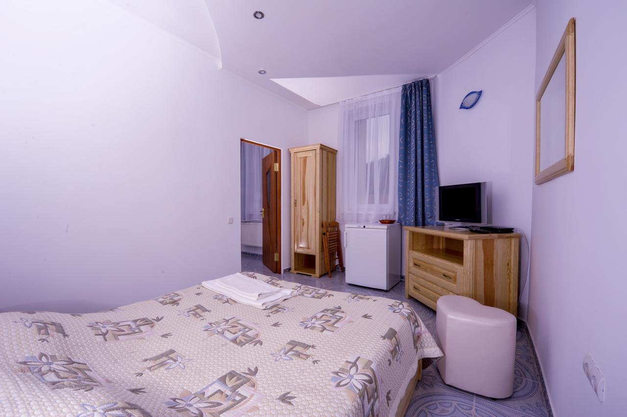 Hotel Radiola Jaremče Esterno foto