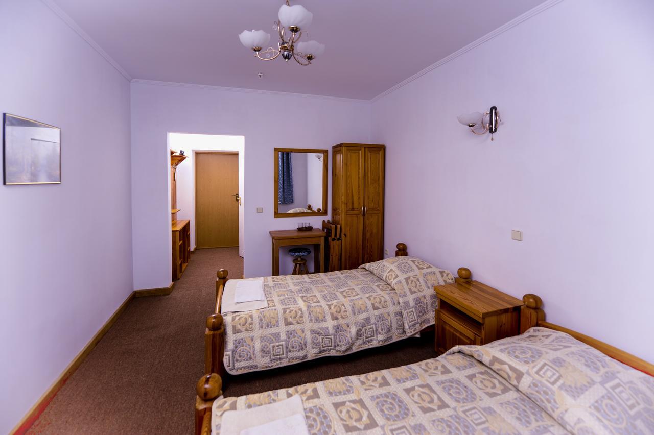 Hotel Radiola Jaremče Esterno foto
