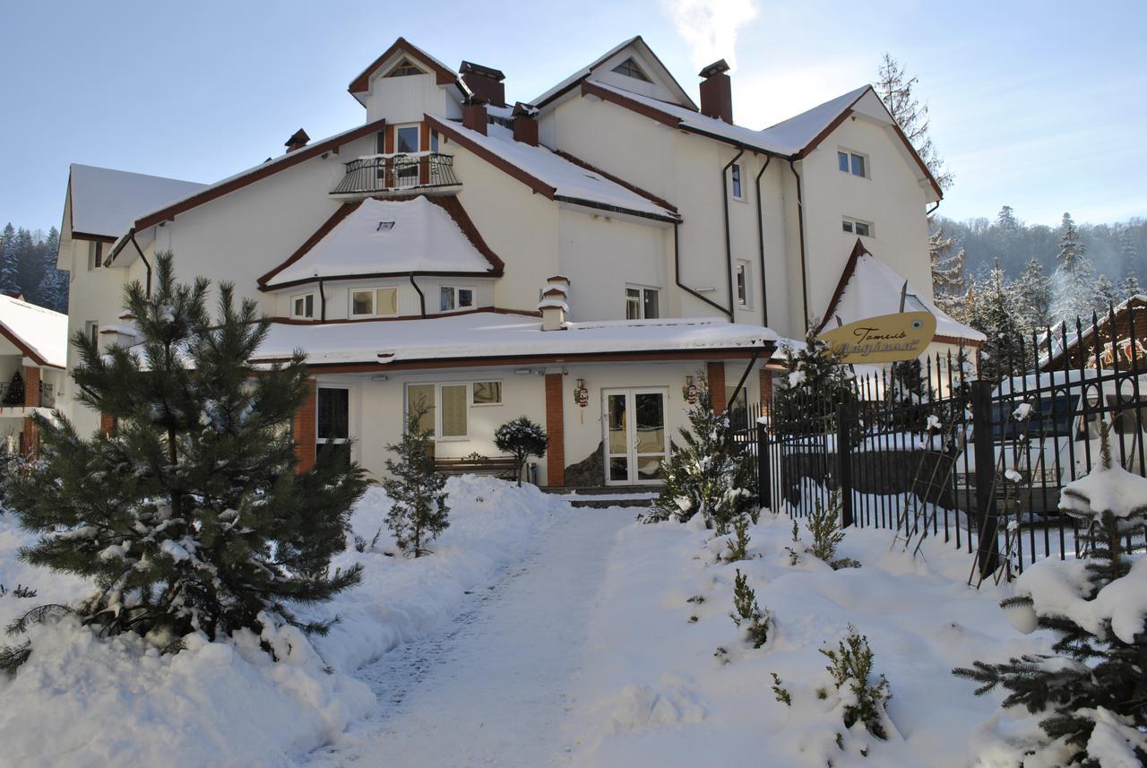 Hotel Radiola Jaremče Esterno foto